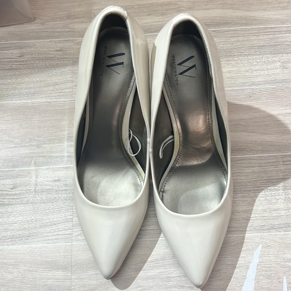 Women’s White High Heels size 11 - Picture 2 of 6